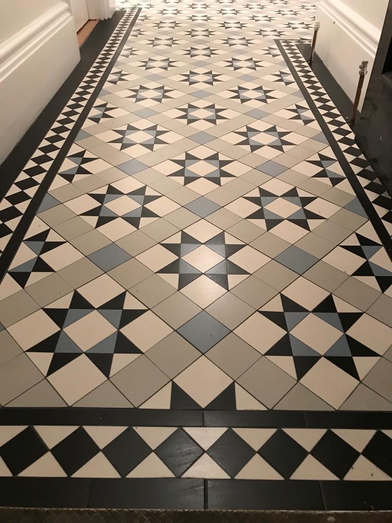 Mosaic style tiling London3